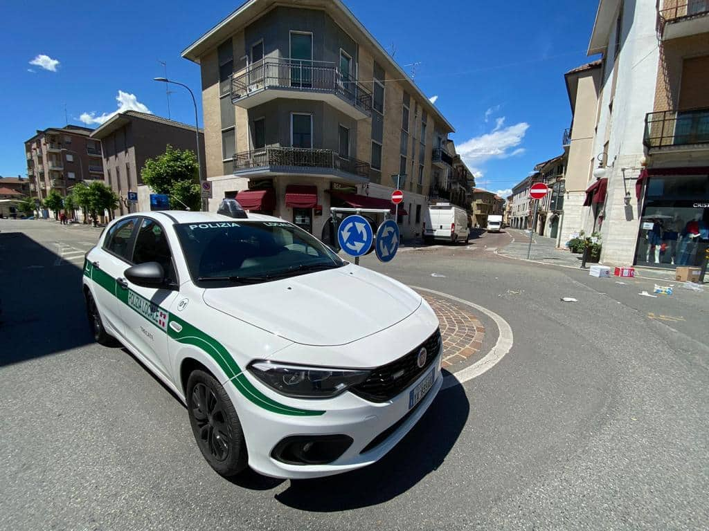 foro Polizia locale mandati cattura